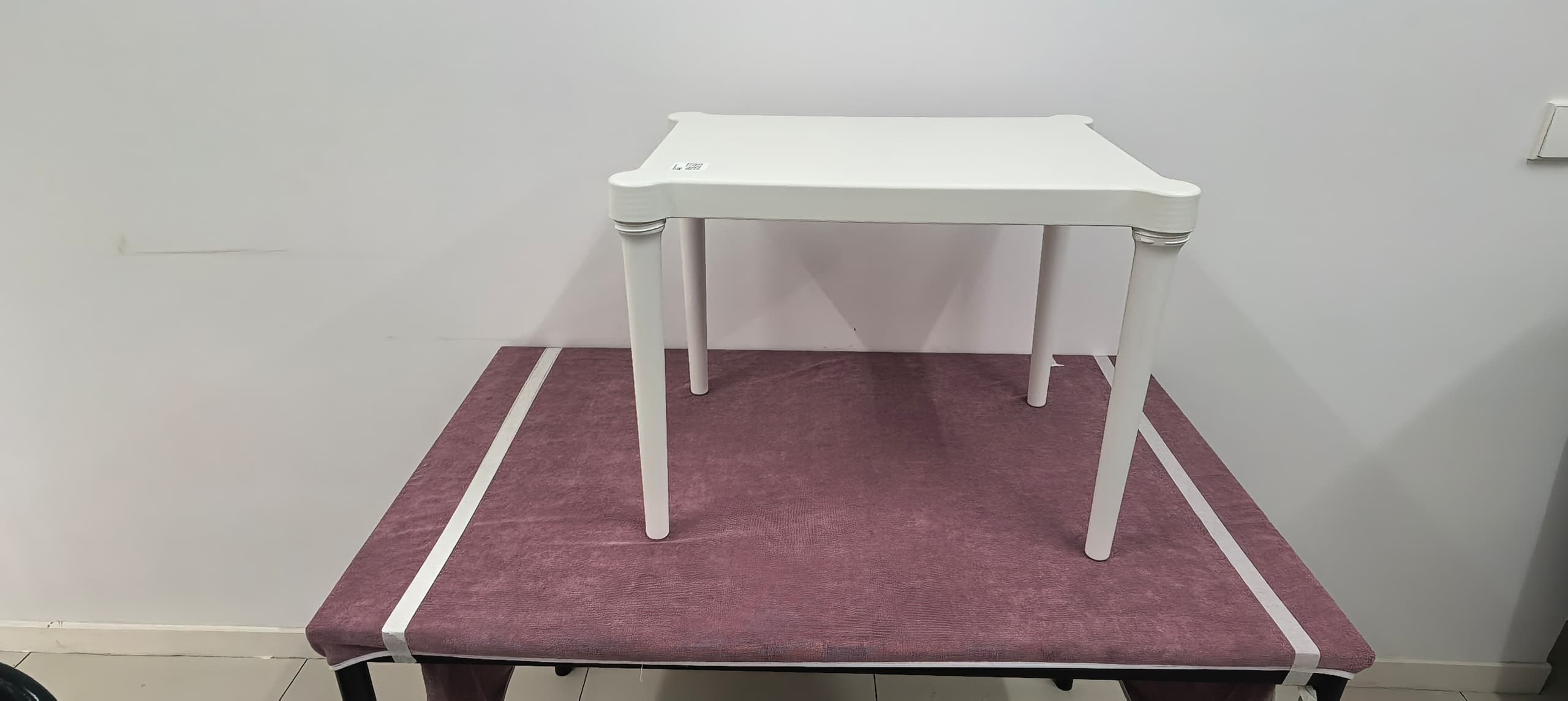 UTTER table — real photo 2